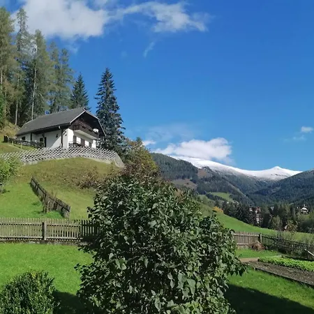 Bed & Breakfast Fruehstueckspension Alte Schule